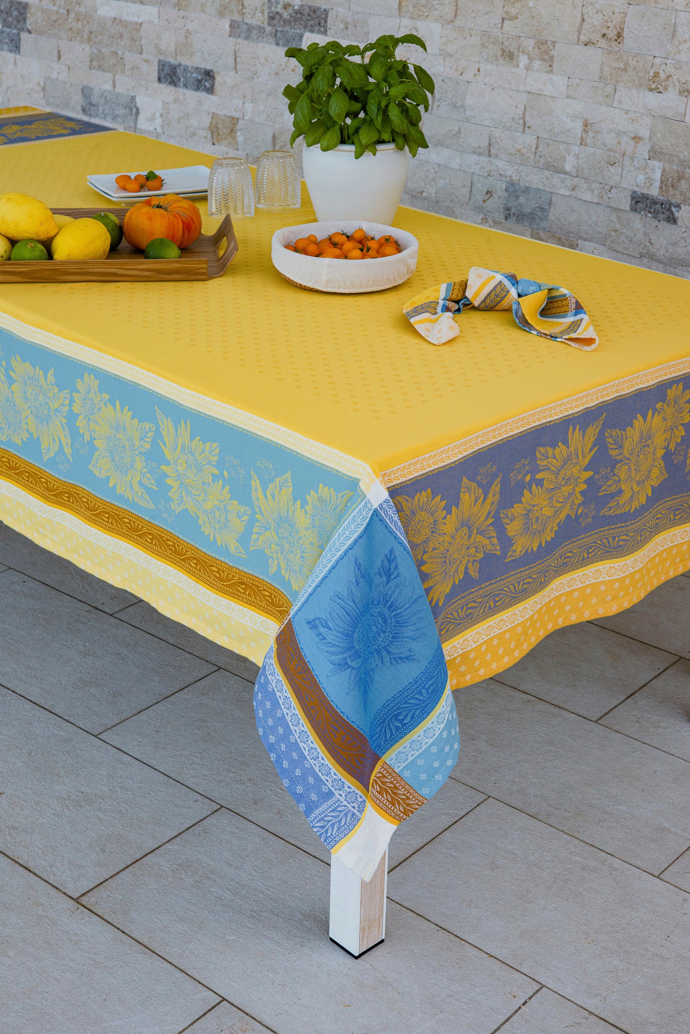 Cotton Jacquard Tablecloth - Beaulieu Jonquil - Jenny's Linens