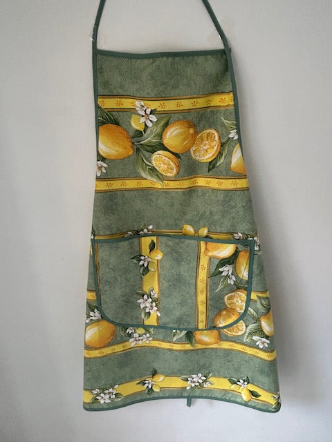 Cotton Apron - Pale green with lemon motif - Jenny's Linens 